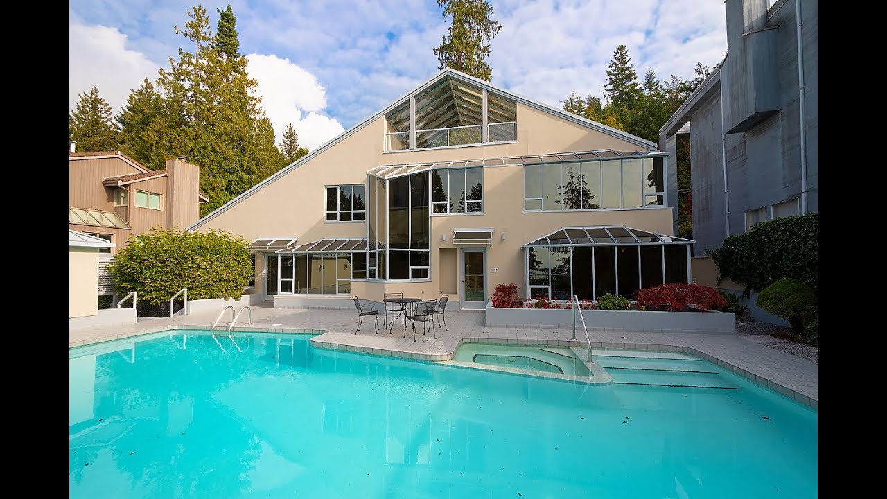 5274 Marine Drive