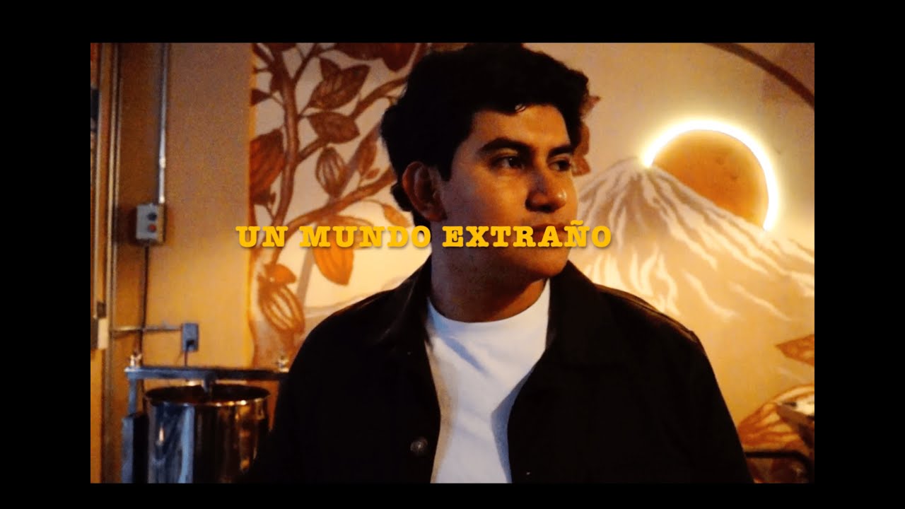 Rychy - Un Mundo Extraño (Video Oficial)