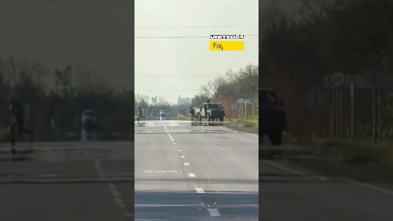 Ukrainian Middle-Strike Drone Hits Russian Mobile Air Defense Group #warinukraine