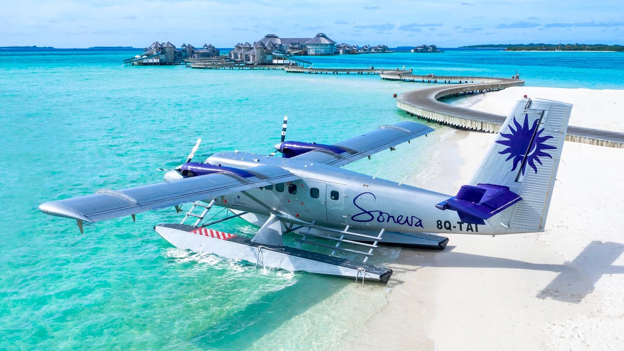 Most exclusive seaplane in the Maldives: flight to Soneva Fushi (AMAZING)