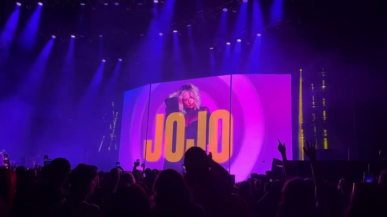 JoJo Baby It’s You • RnB Live in Concert Australia • Perth 11 November 2023