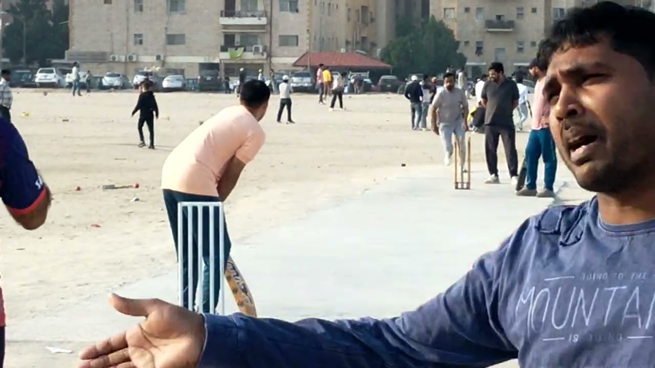 “کویت میں فرائیڈے کرکٹ کا جنون 💥 | Street Boys Power Show #CricketMatch #KuwaitBoys”