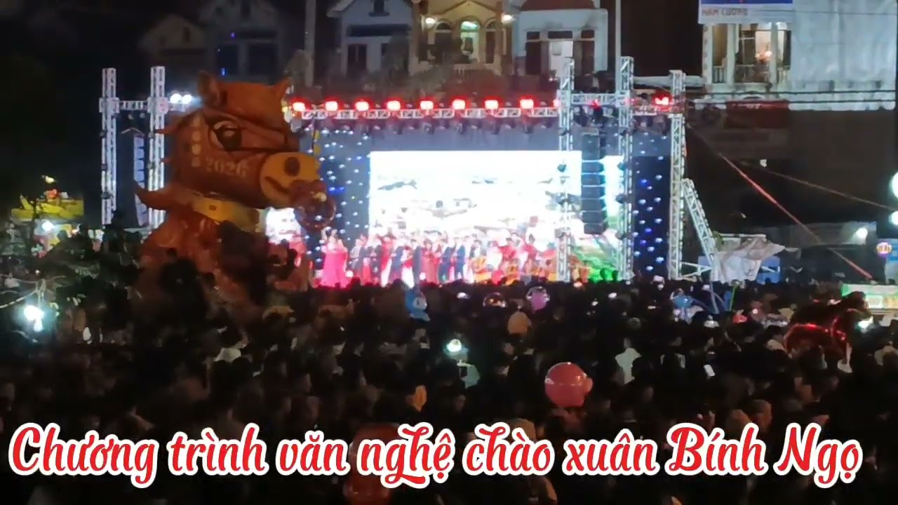 Chương trình văn nghệ đón năm mới Bính Ngọ tại Quảng trường xã Hiệp Hòa. Phần 3