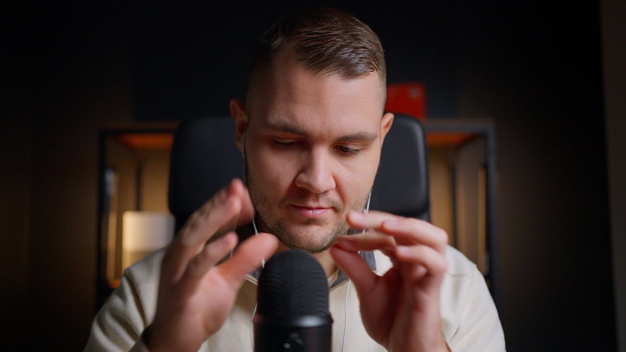 ASMR звуки рук и шепот о жизни
