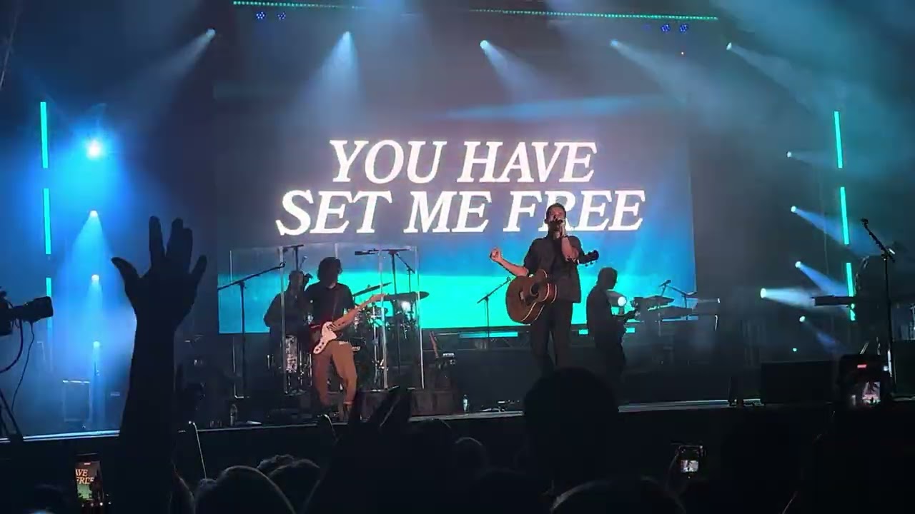 Amazing grace by Phil wickam live 