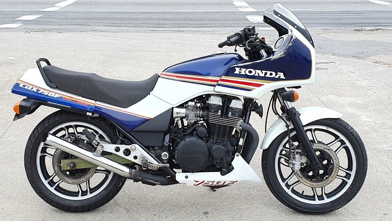 Rodolfinho da Z- Testando Honda CBX 750 F ROTHMANS 1988.