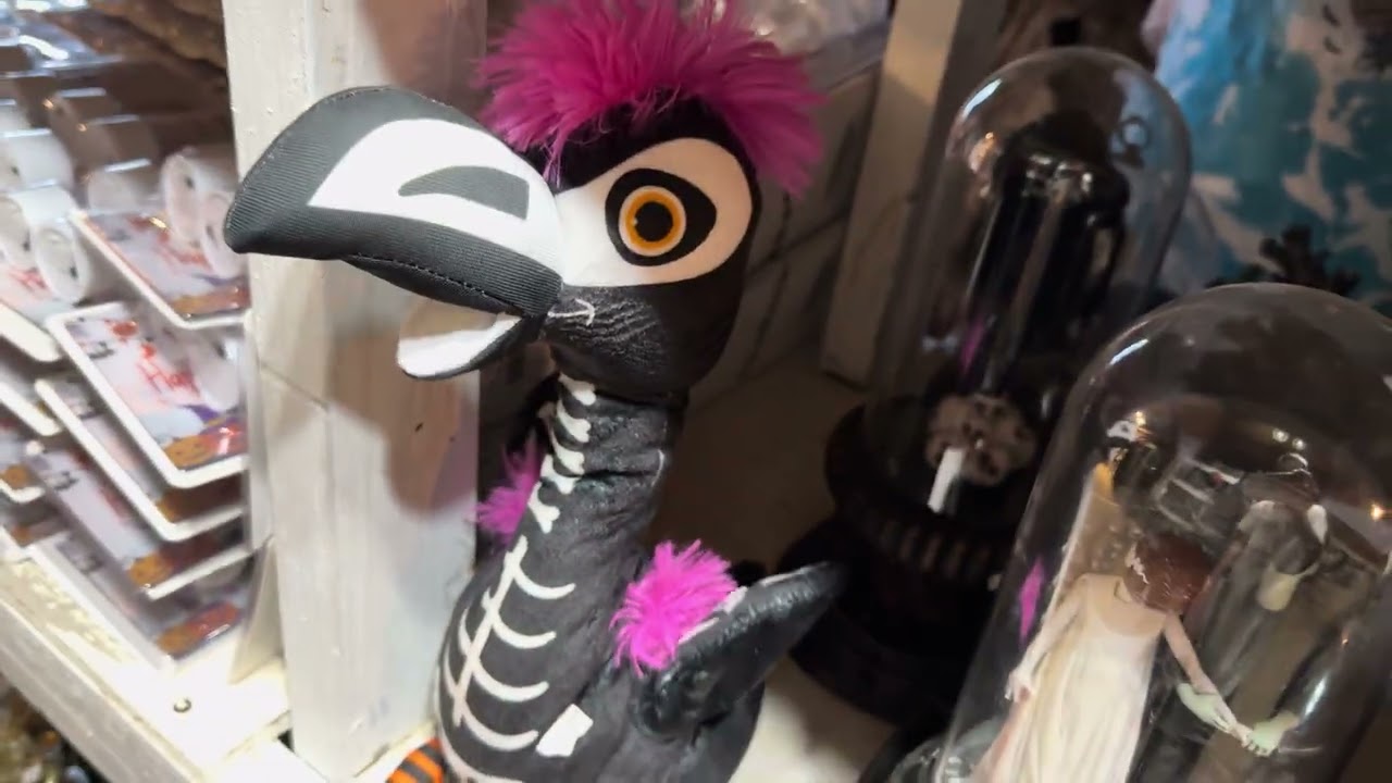 The Castle Of Muskogee 2025 Halloween Shop OPENING DAY Gemmy Prototypes Shop Tour