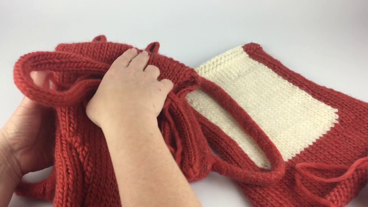 The Yarn Genie Knitted Fox Bag Tutorial 1