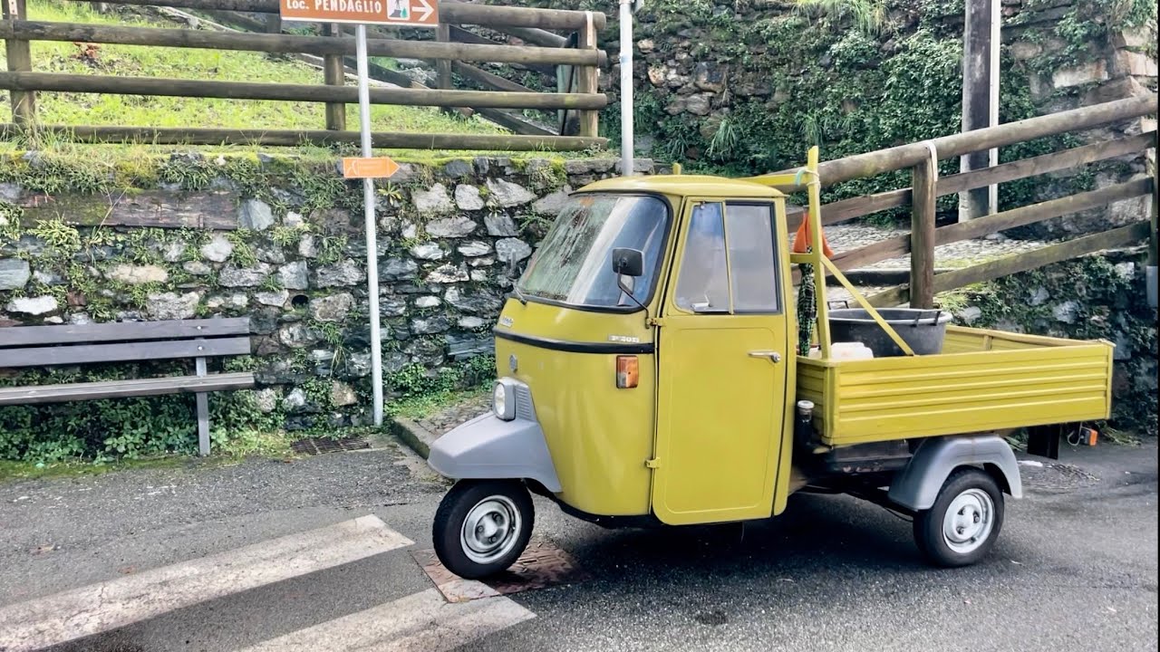 Fixing breaks on our Ape Piaggio p501