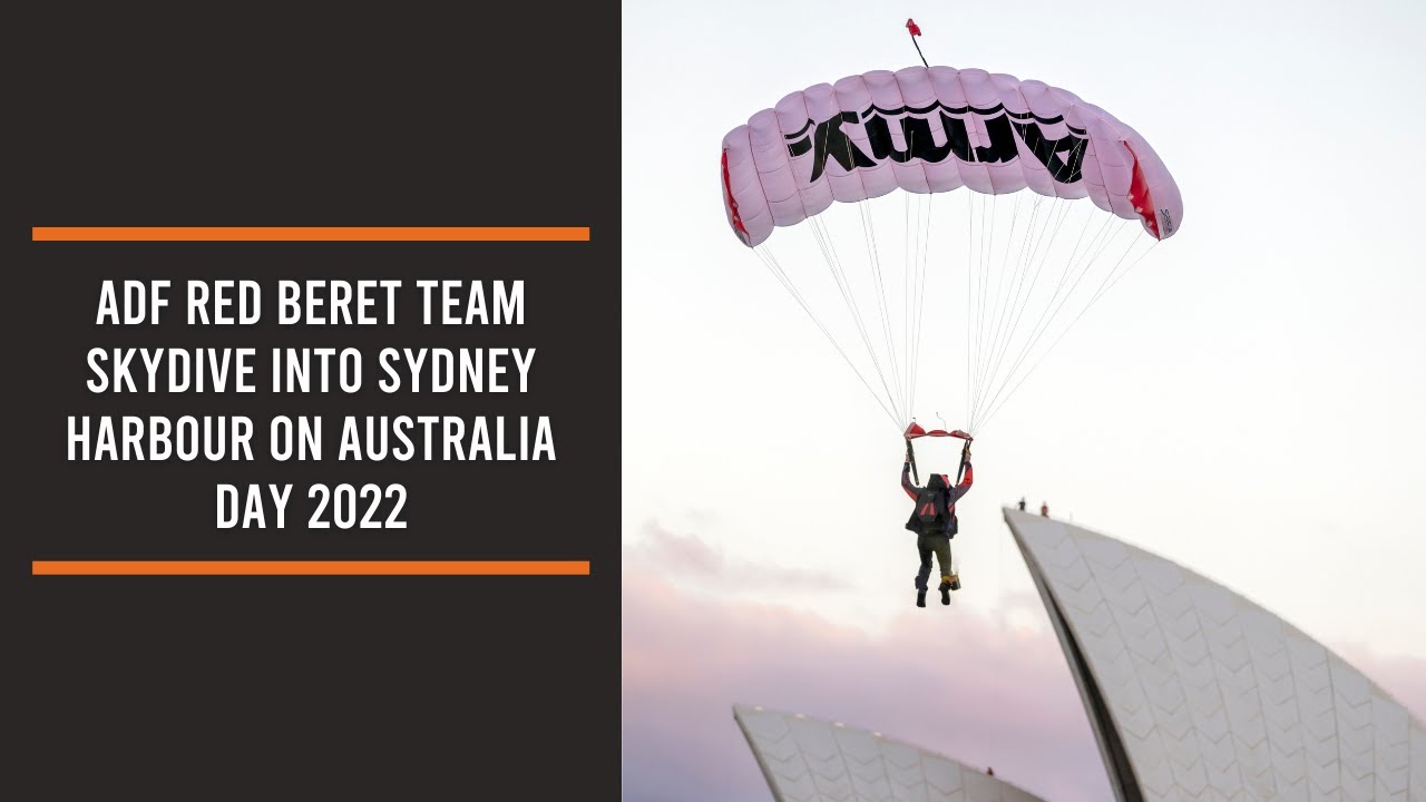 ADF Red Beret team skydive into Sydney Harbour on Australia Day 2022