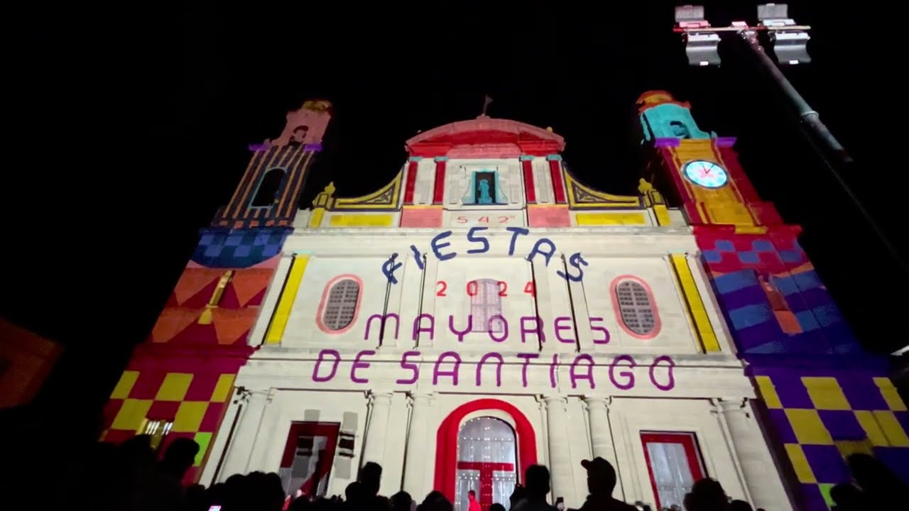 Espectáculo Audiovisual Video Mapping y Fuegos Artificiales en Las Fiestas de Santiago Gáldar 2024