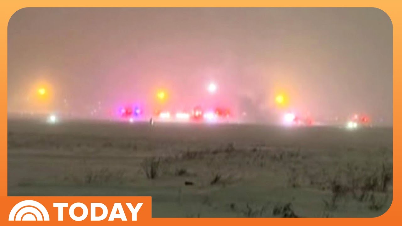 Massive Winter Storm Causes Travel Chaos at US Airports