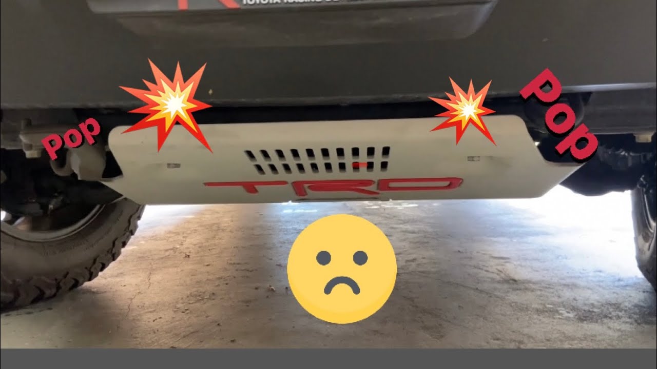 Щелкающий шум в передней части Toyota Tacoma 3-го поколения