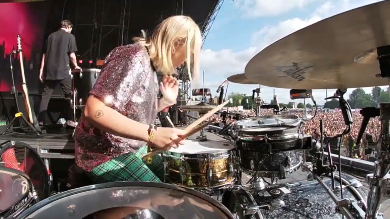 Paris Jeffree // Sanctify by Years & Years live at TRSMT Festival, Glasgow 2019