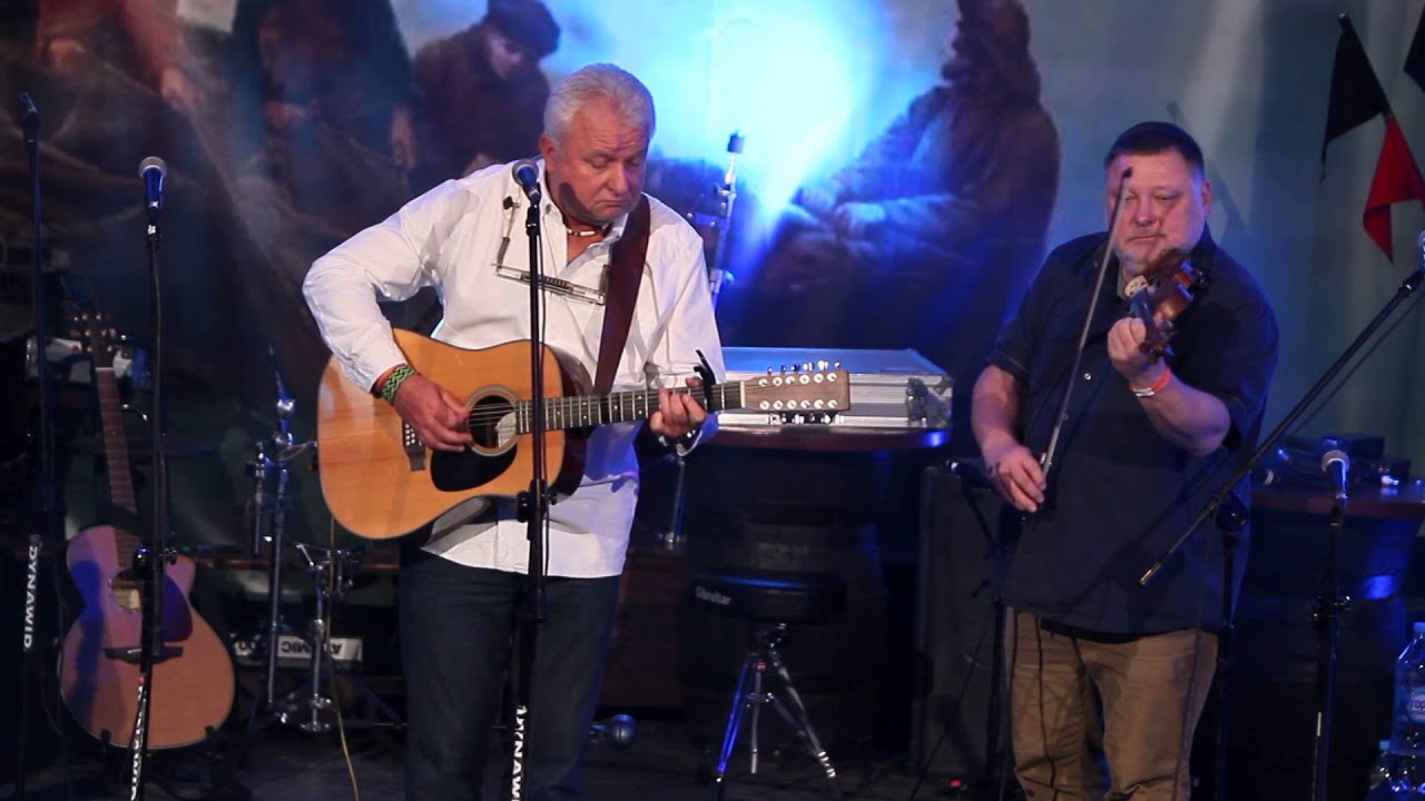 Waldemar Mieczkowski i Jacek Ronkiewicz  "Pogodne popołudnie kapitana Białej Floty"