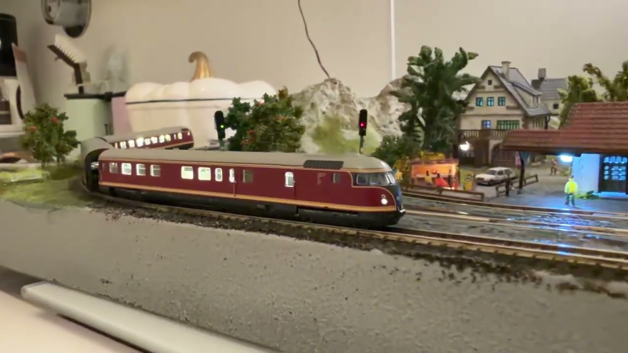 VT08 in Spur Z von Märklin mit Velmo DCC Sound Decoder Digitalisiert