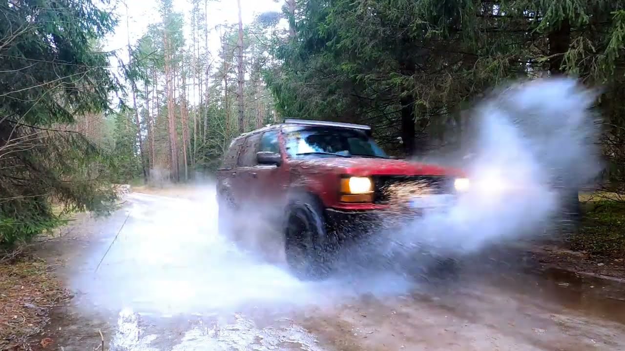 Solo offroad trip - Ford Explorer 1994