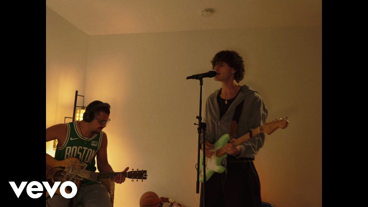 FABIAN - contraste (acústico live en la casa)