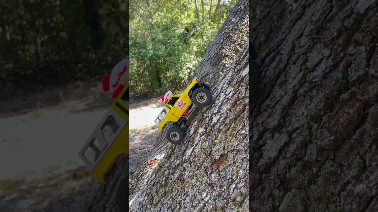 Vertical ain&rsquo;t a problem for sheriff woody #rccrawler #tinytruck #meusrc #toystory #injora