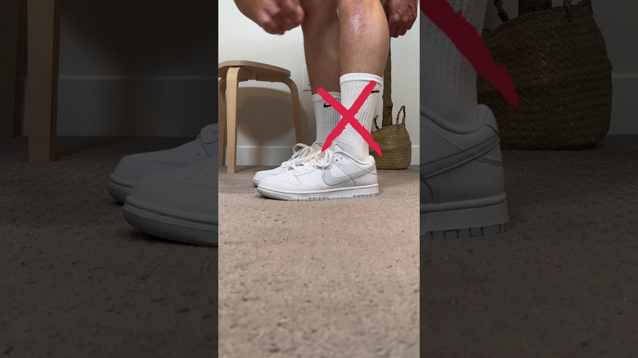 How to style your socks the right way!! #mensfashion #nike #nikedunks