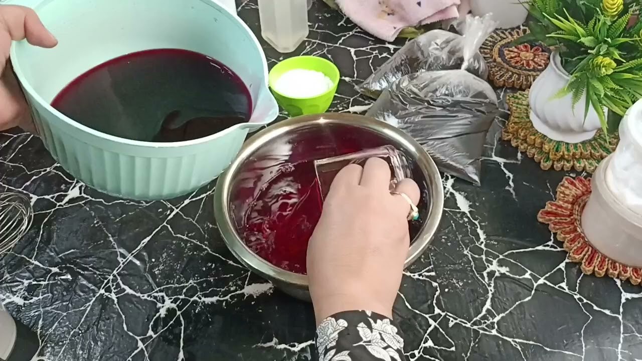 والله بالله بلسم حرير للشعر بمكونات من البيت حل كل مشاكل شعرك