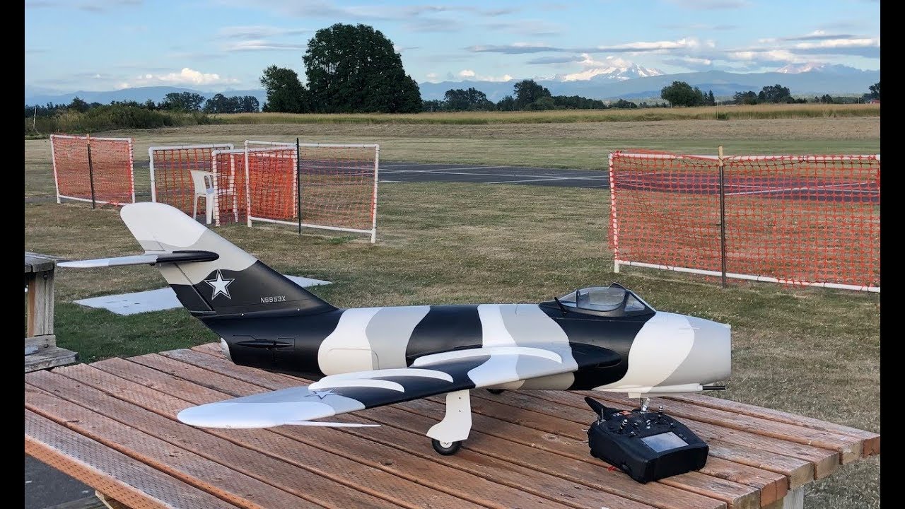 Avios Mig-17 Fresco AMAZING FLIGHT 2 from HobbyKing
