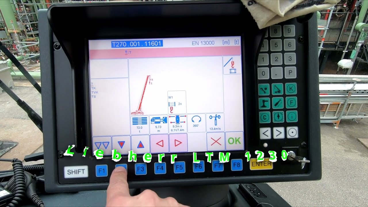 New crane Liebherr LTM 1230, 1250 operator training