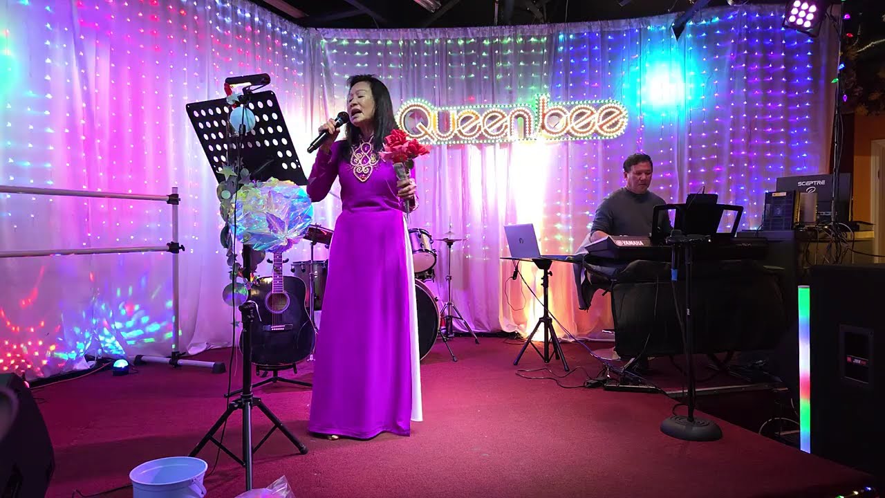 Anh cho em mùa Xuân 