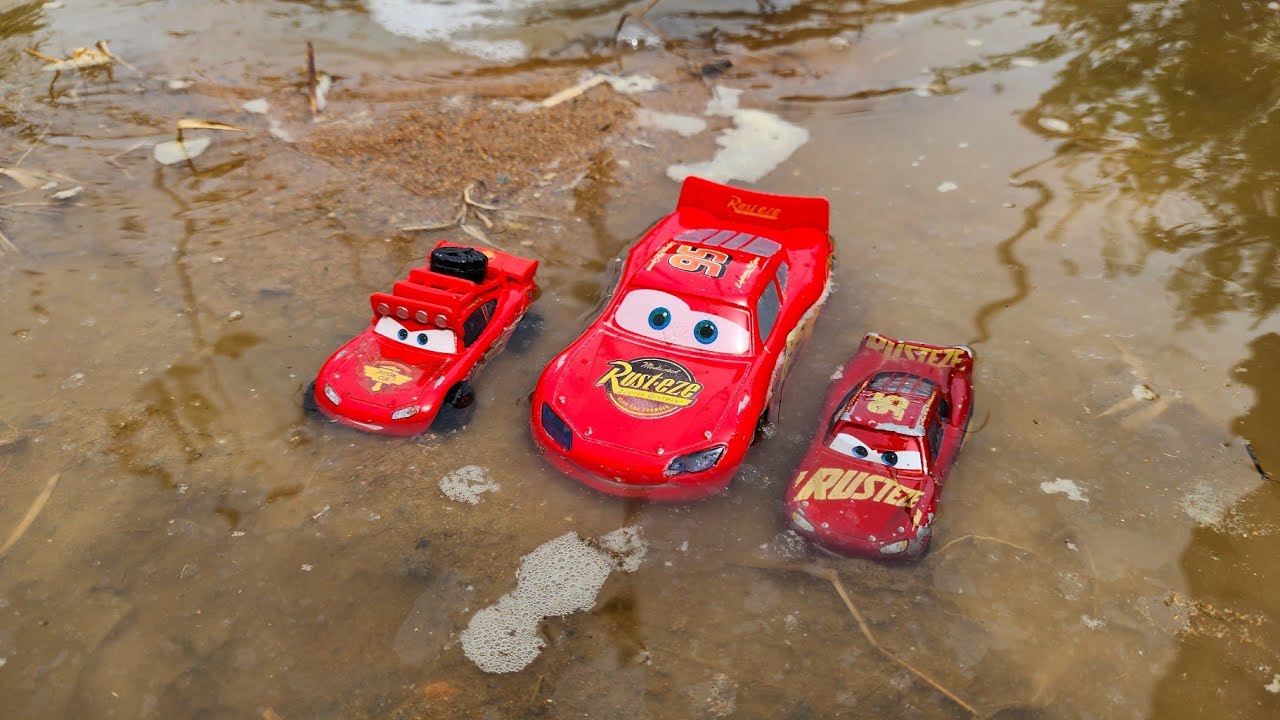 Wow! Menemukan Mainan Mobil Disney Pixar Cars, Lightning McQueen, The King, Chick Hicks, Guido