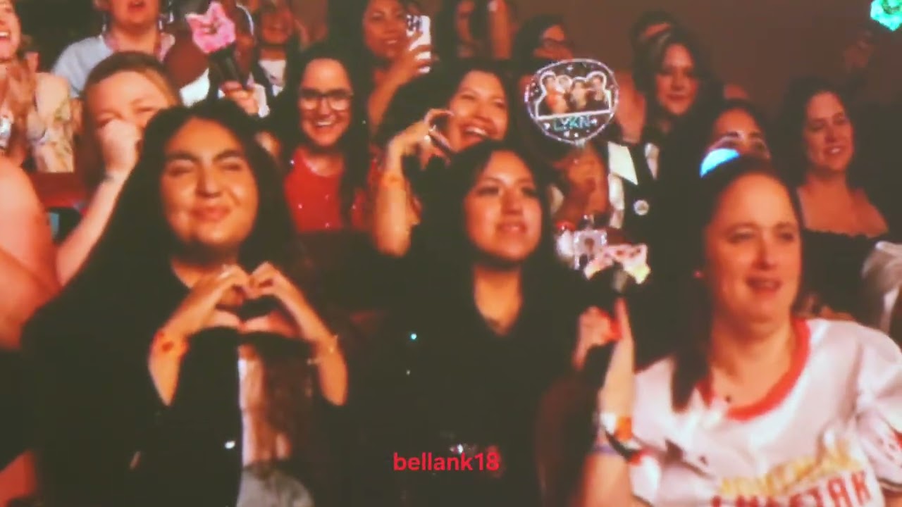 260314 LYKYOUs fansigns, banners, cheers @ LYKN Unleashed Tour LA