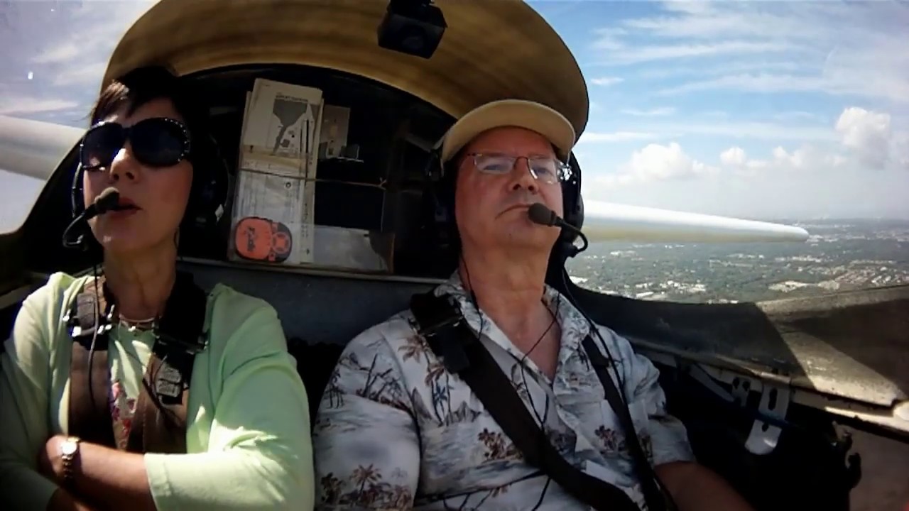 Quickie Q200 Flight up the beach 720P