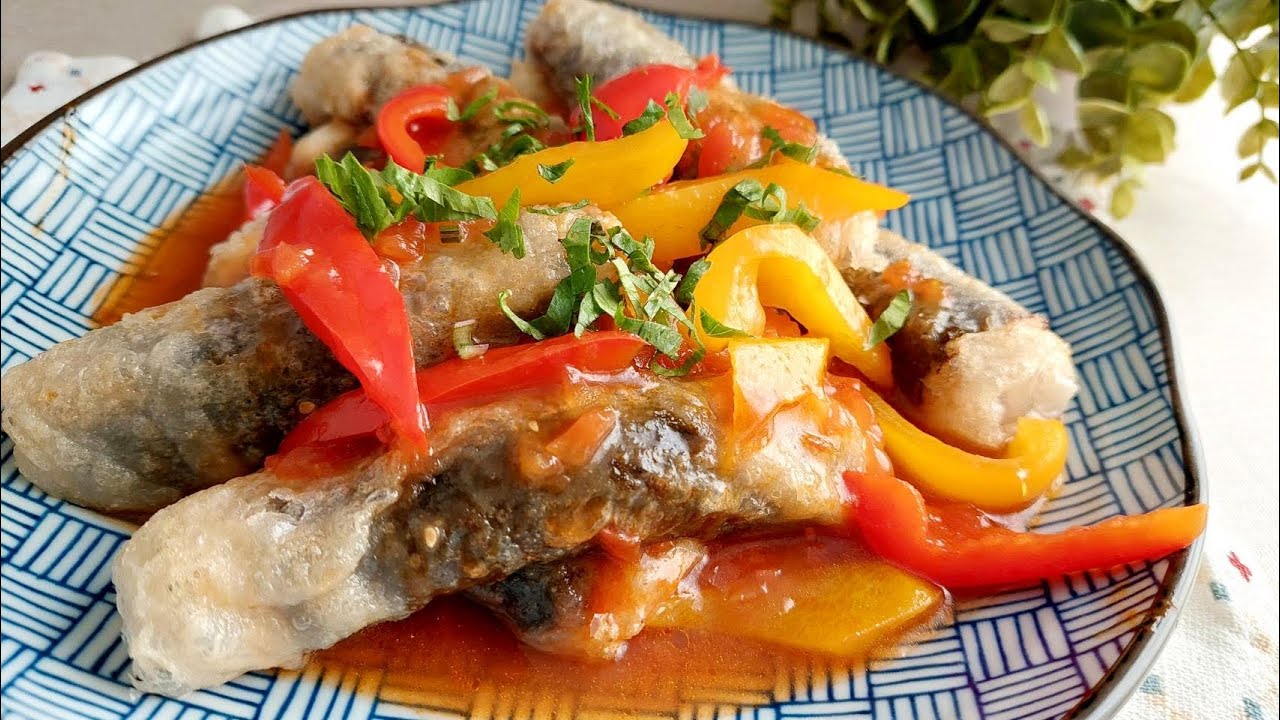 1 кусочек тофу,добавьте водоросли,кисло-сладкий рецепт.