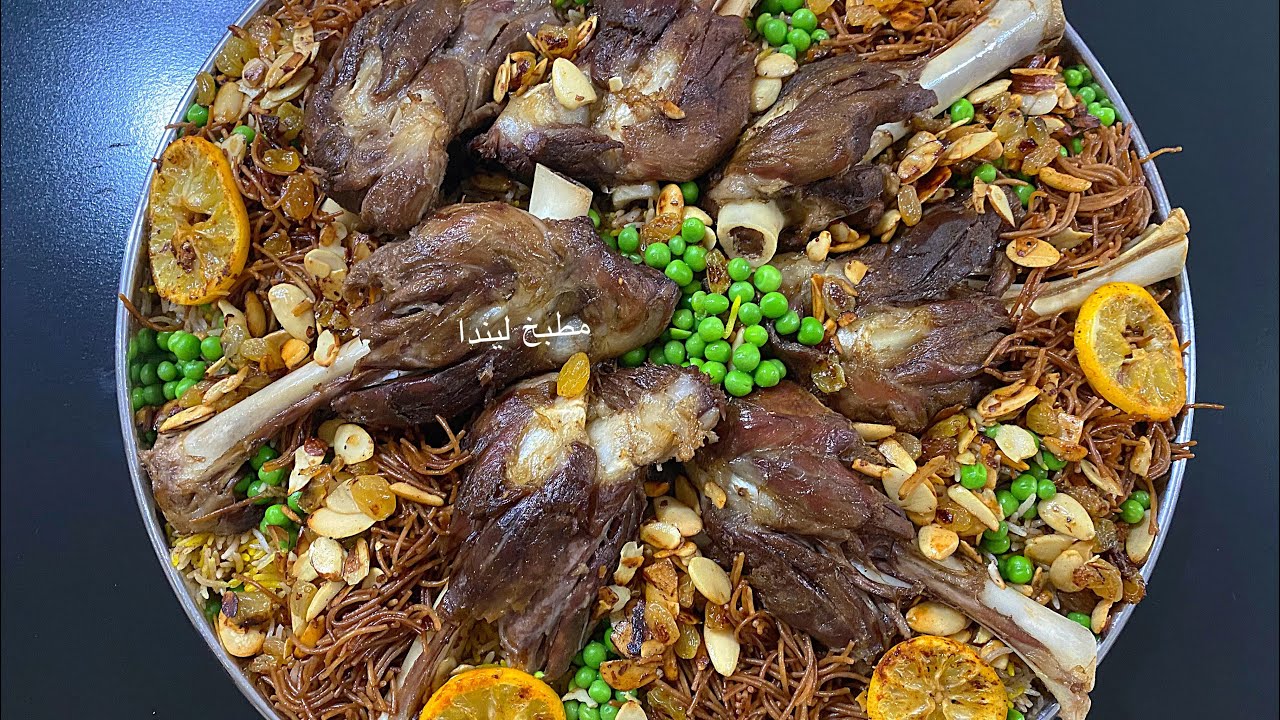 قوزي عراقي بزنود الغنم او الموزات والطريقة كلش سهله وسريعة