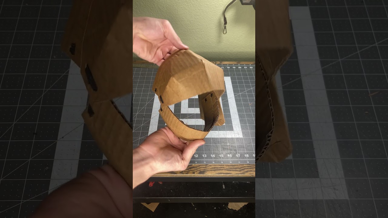 Cardboard Armor Tutorial: THE KNEES 😱