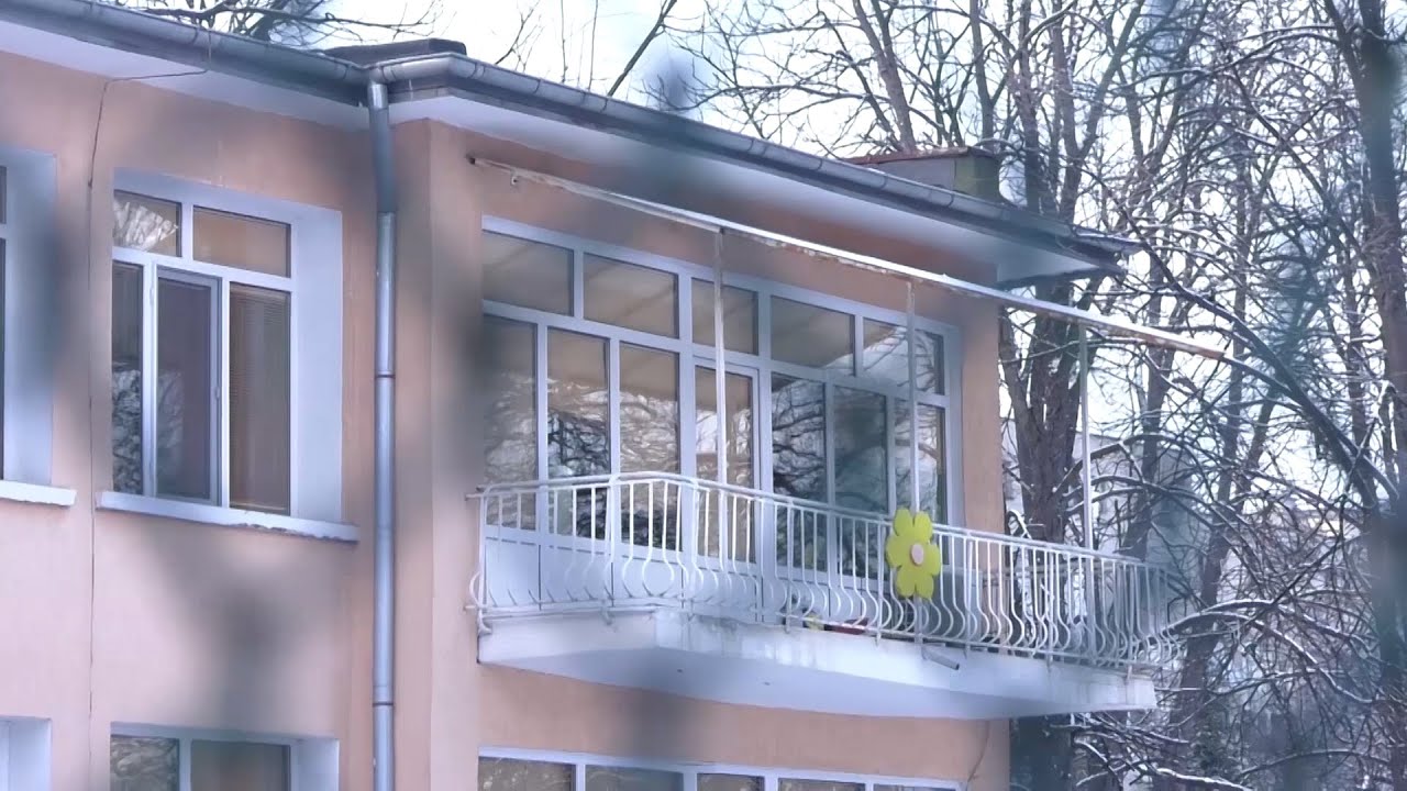 С тиксо и олио на устата: Имало ли е насилие над дете в детска градина във Враца?
