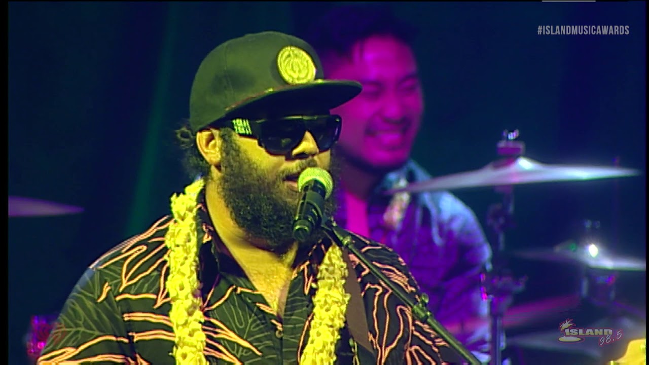 Ka'ikena Scanlan - Smoke All Day (LIVE at the 2019 Island Music Awards)