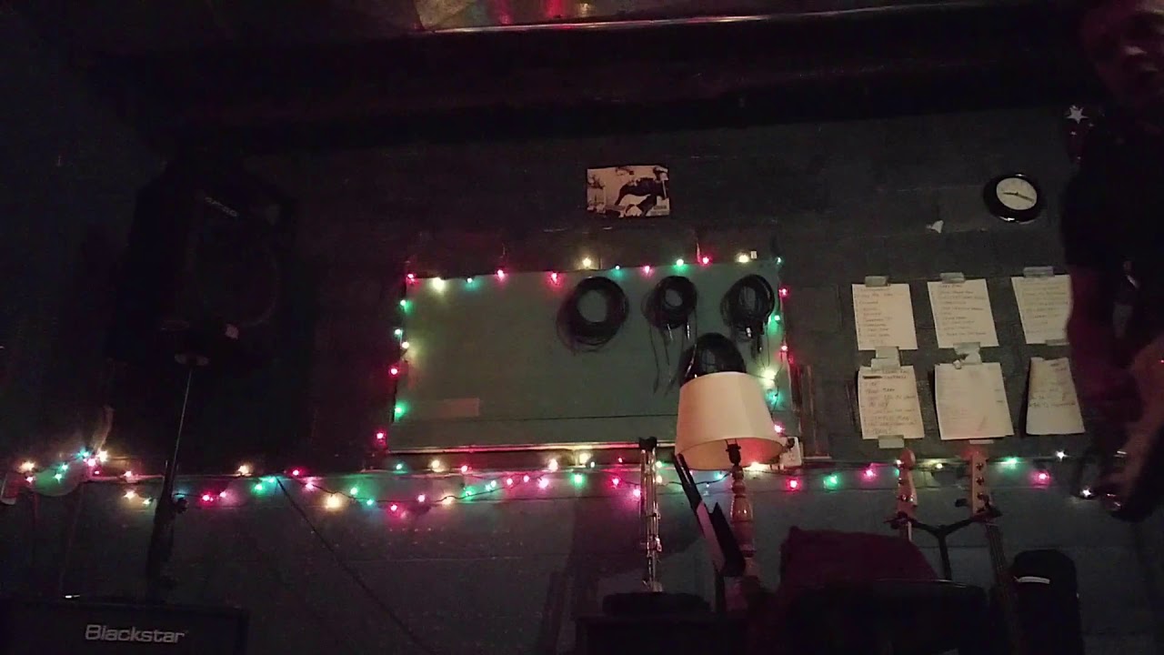 smells like old stockings blues - jay walsh
