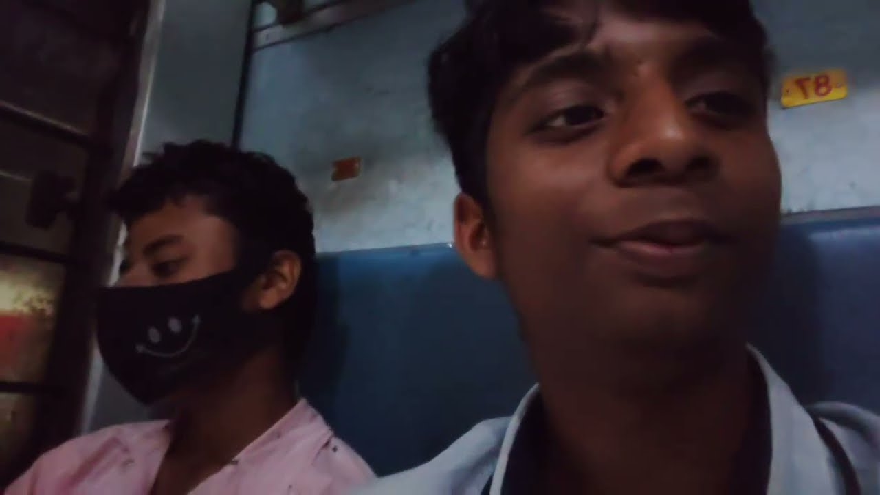 Train travel 🧳 