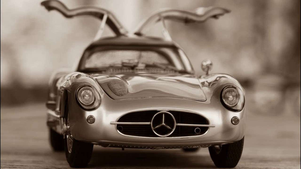 Mercedes 300 SLR Coup&eacute; Uhlenhaut - 1955 - CMC 1/18 by RetroModelCars