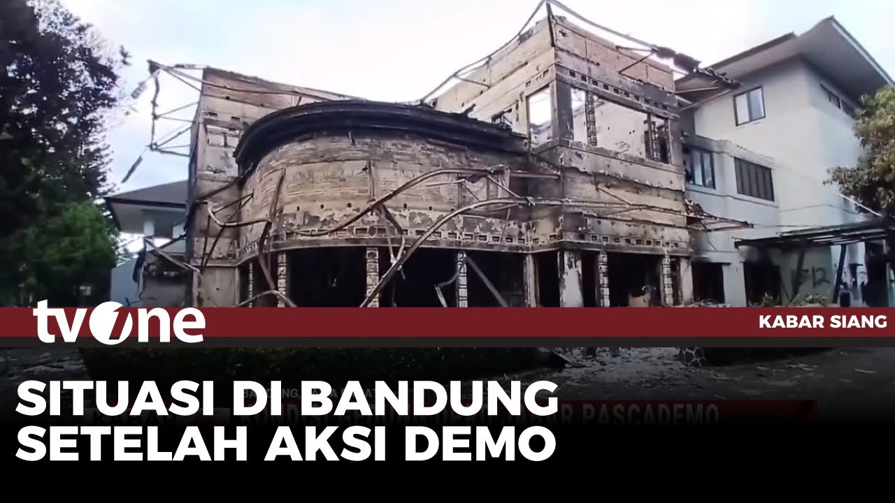Wali Kota Bandung Tinjau Gedung Dibakar Massa Aksi Demo | Kabar Siang tvOne