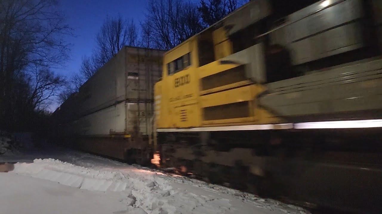 Norfolk Southern z264 4282 and 1800 DC to AC conversion Yellow at StillRiver Depot RD in Harvard MA 