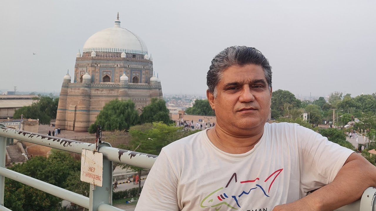 jalan2 di tempat ziarah di pakistan🇵🇰