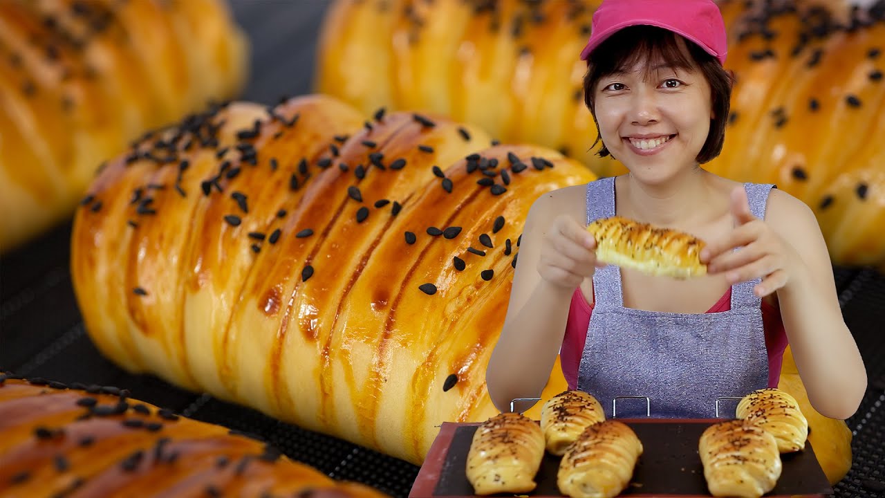 Pillowy Soft and Fluffy Japanese Sausage Bread Rolls | Yudane Method