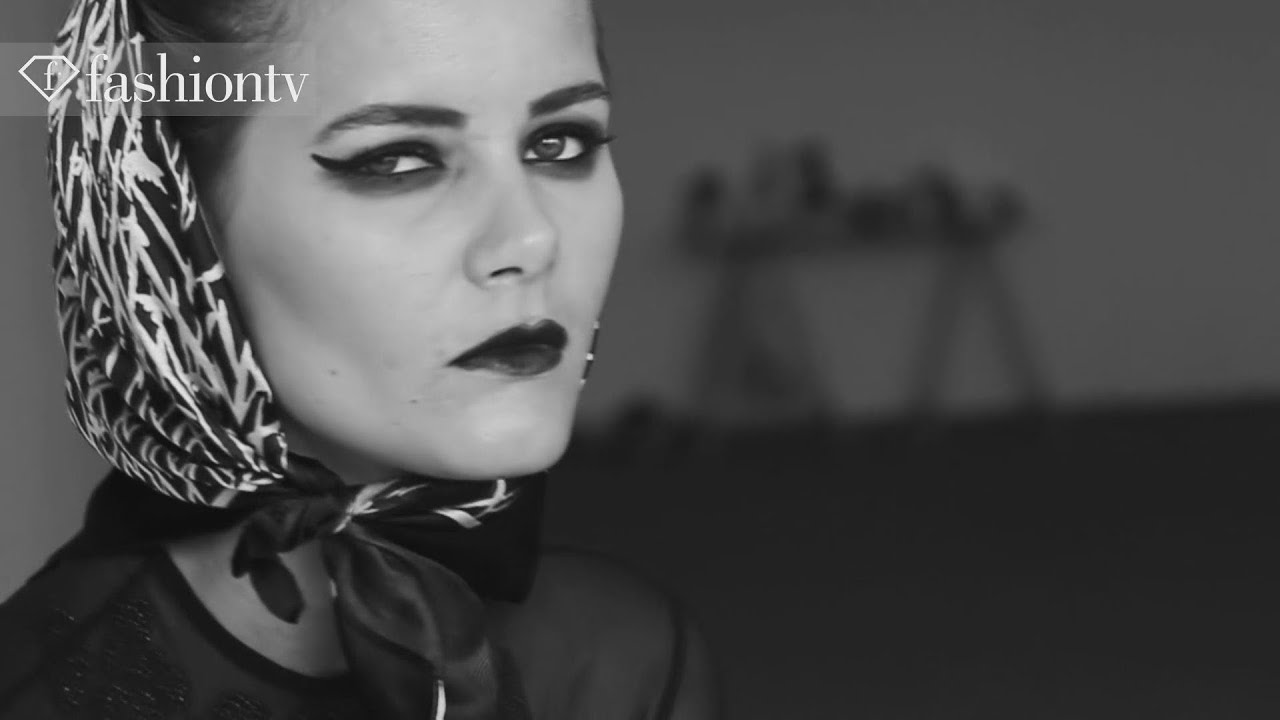 Flavia de Oliveira photographed by Mark Nobre | FashionTV