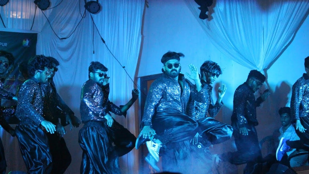 Freshers day dance performance || Boys dance || Mavericks || College of engineering Trikaripur