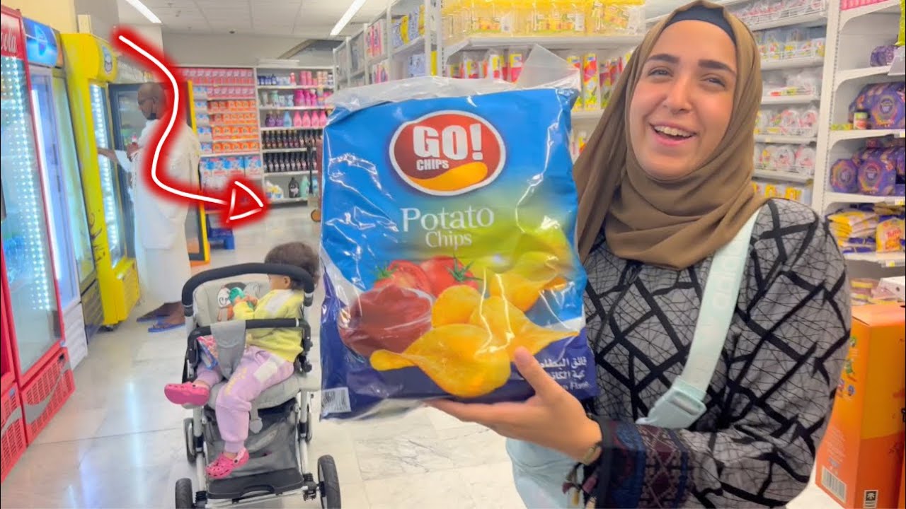 فتحنا أكبر كيس شيبسى فى السوبر ماركت و اتفاجأنا !!