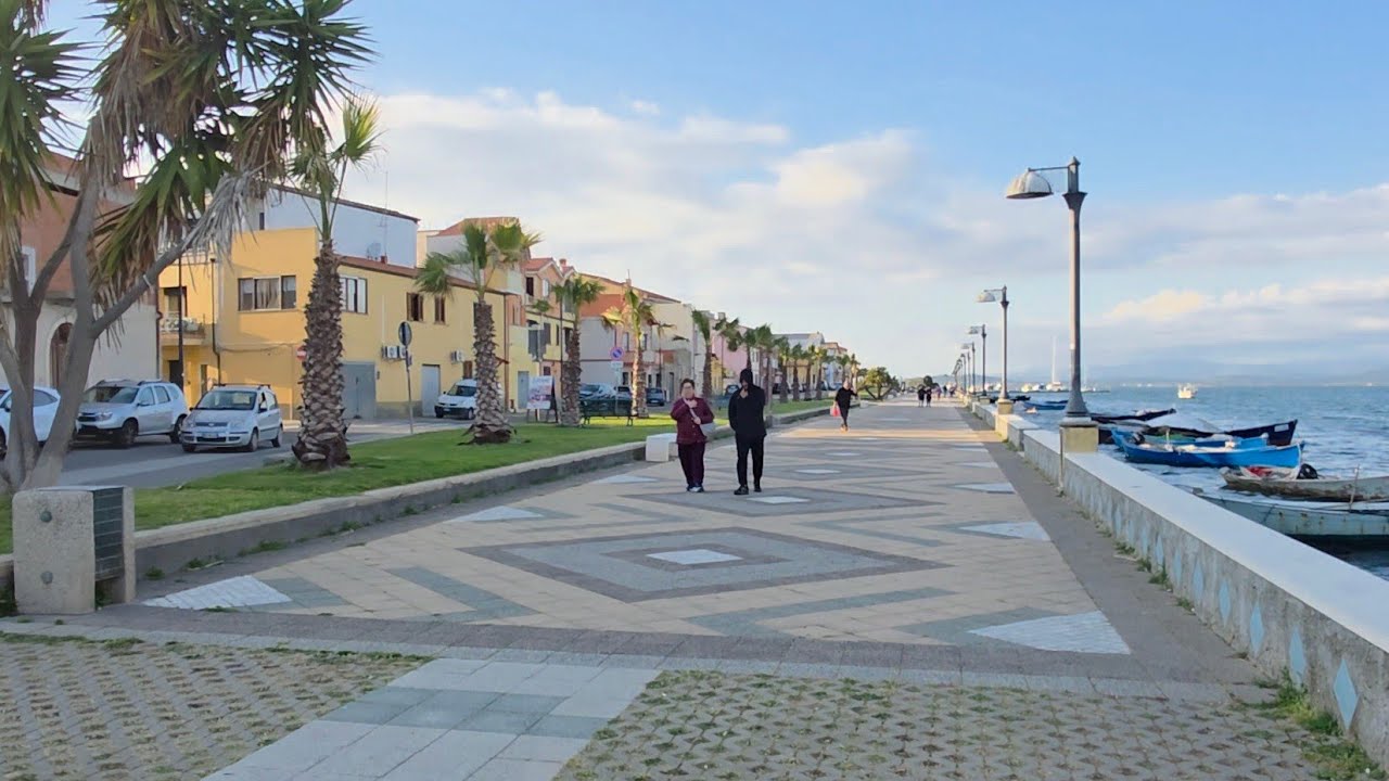 Sant'Antioco: Spaziergang an der K&uuml;ste und in der Stadt_Sardinien