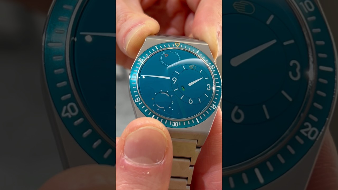 ❓CAN YOUR WATCH DO THIS??!❓OIL-FILLED RESSENCE TYPE 7 GMT