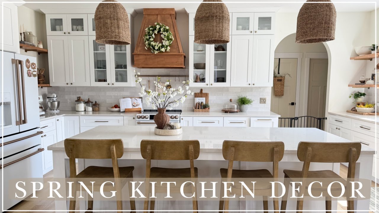 SPRING KITCHEN DECORATING IDEAS | Simple Ways to Style a Kitchen for Spring!
