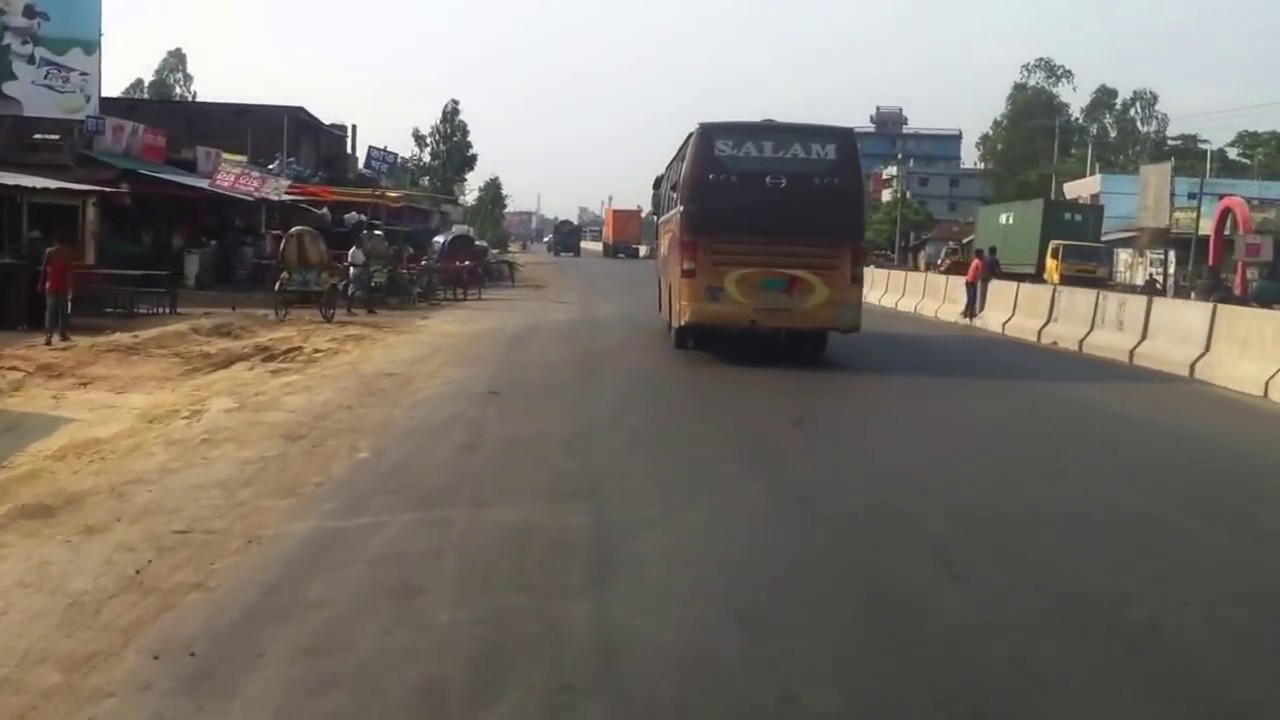 hanif volvo b9r 84 (shahjahan vai) trying to overtake s.alam hino 1j 870 (mijan vai)...